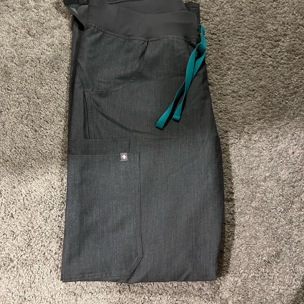 Figs Gray Scrubs